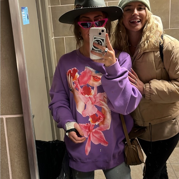 OBEY Crewneck - Picture 2 of 4